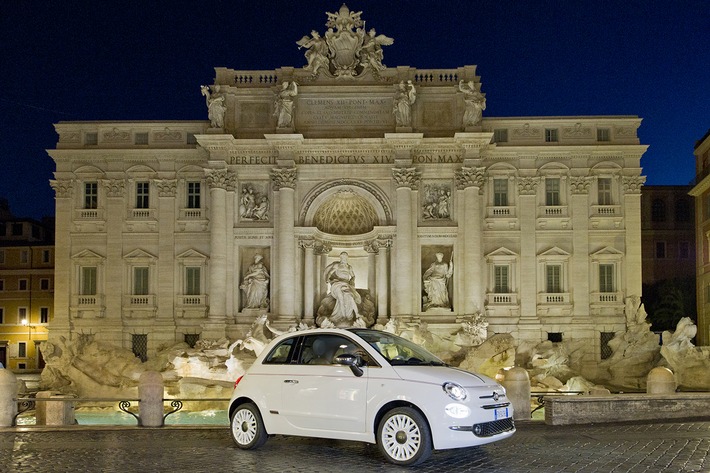 sondermodell fiat 500 dolcevita feiert 62 geburtstag des ikonischen cinquecento - Sondermodell Fiat 500 Dolcevita feiert 62. Geburtstag des ikonischen Cinquecento