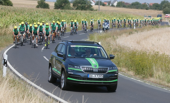 skoda auto deutschland foerdert erneut die tour der hoffnung - SKODA AUTO Deutschland fördert erneut die Tour der Hoffnung